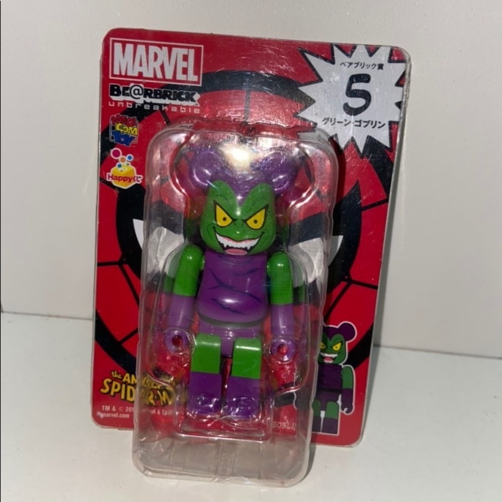 MARVEL GREEN GOBLIN BEAR BRICK